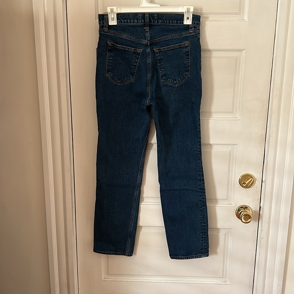Abercrombie Ultra High Rise Ankle Straight Jeans - Picture 3 of 3